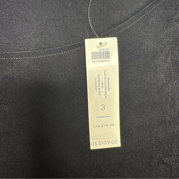 CHICO’S NWT Travelers Classic Cold-Shoulder Dress Size 3 16/18 - Picture 7 of 9